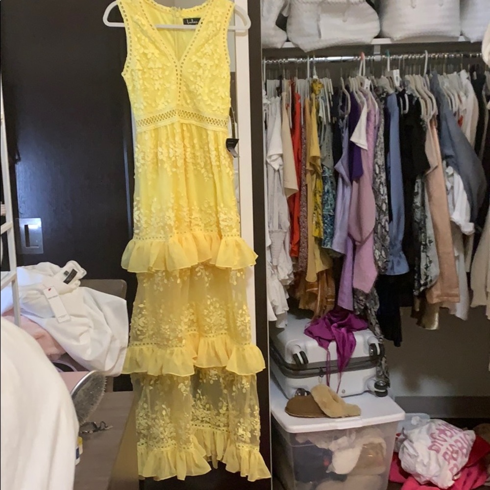Lulus yellow dress